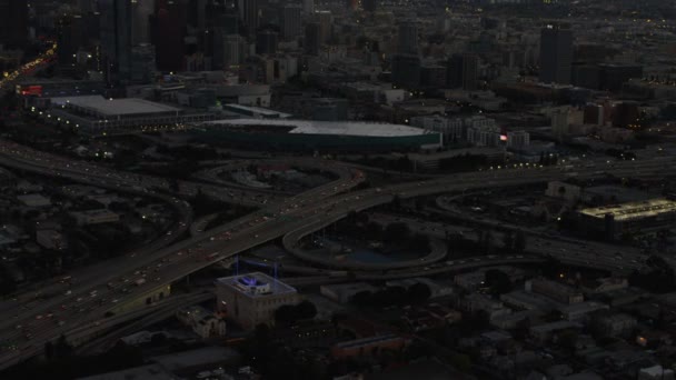 Pohled na východ slunce centrum Los Angeles — Stock video