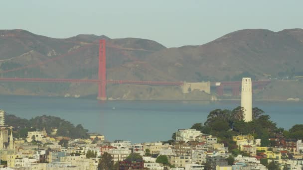 Panorama San Franciska s most golden gate bridge — Stock video