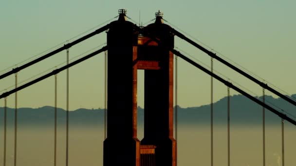 Мост Сан-Франциско и Золотые ворота — стоковое видео