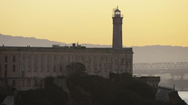 Zonsopgang weergave van The Rock Alcatraz Island — Stockvideo