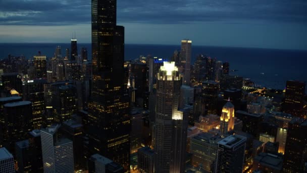 Chicago wolkenkrabbers en Lake Michigan — Stockvideo