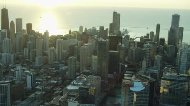 Κτήρια του σύγχρονου ουρανοξύστη στο Σικάγο — Αρχείο Βίντεο
