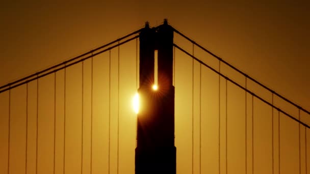 Vista do nascer do sol da silhueta Golden Gate — Vídeo de Stock