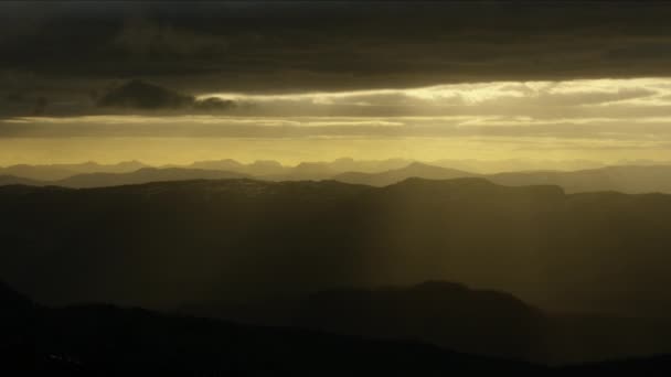 Vue aérienne du lever du soleil chaîne de montagnes Grand Teton États-Unis — Video