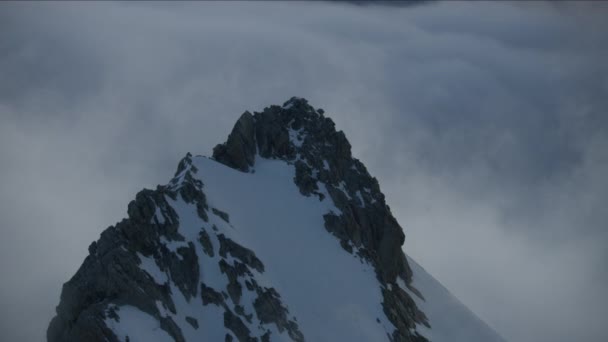 空中雪斜面モラン山山頂イエローストーンUSA — ストック動画