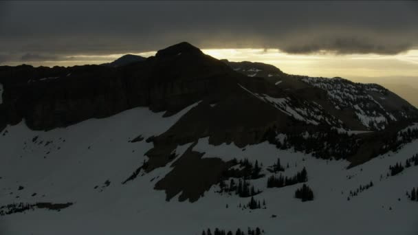 Letecké sněhové sjezdovky Grand Teton Mountain Range Yellowstone — Stock video