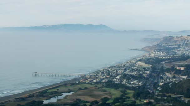 Vista aerea Pacifica Municipal Pier San Francisco periferia — Video Stock