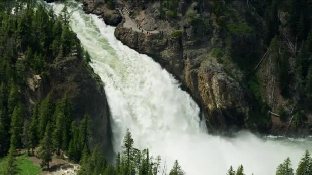 Vista aérea Upper Falls Yellowstone National Park USA — Vídeos de Stock