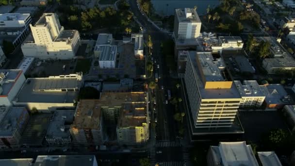 Aerial view Wilshire Boulevard and MacArthur Park LA — Stock Video
