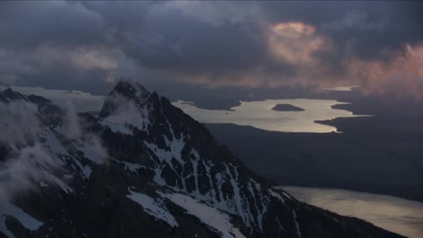 Vue aérienne Jackson Lake depuis Mount Moran Wyoming — Video