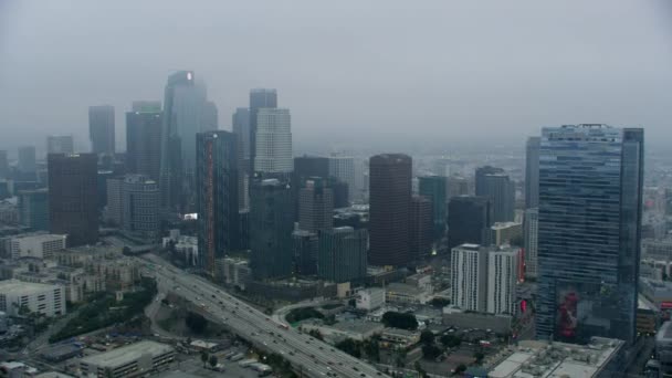 Aerial view Los Angeles skyscrapers vehicle Freeway California — Stockvideo