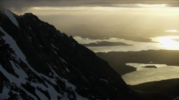 Vista aerea sull'alba Jackson Lake Yellowstone Park USA — Video Stock