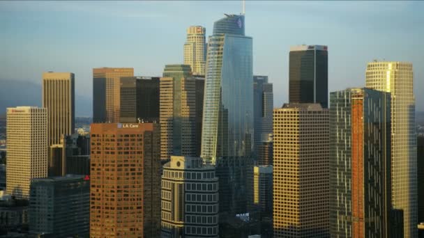 Aerial panorama Los Angeles finansowe dzielnica drapacze chmur — Wideo stockowe