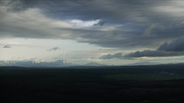 Vue aérienne du lever du soleil nuages bas Yellowstone Park USA — Video