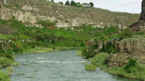 Aerial view Snake River valley canyon Idaho USA — Stockvideo