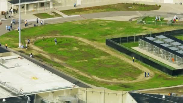 Flygbild Folsom Prison fängslade fångar fängslade USA — Stockvideo