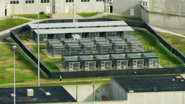 Flygbild Folsom Prison fängslade fångar fängslade USA — Stockvideo