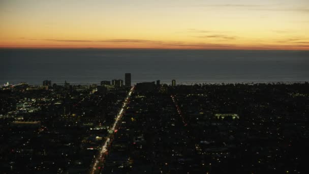 Aerial view Los Angeles coastal community at sunset — Stock Video