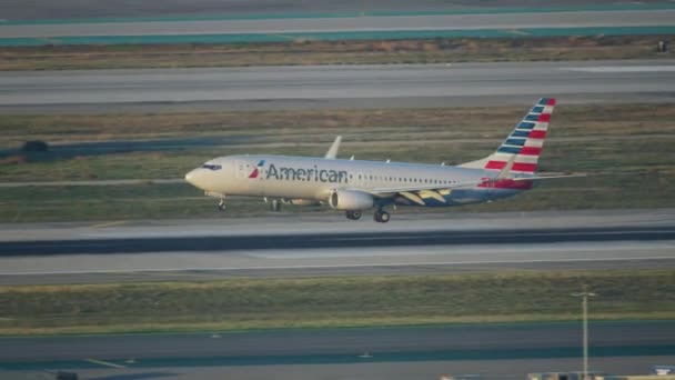 Aereo vista tramonto aereo pista atterraggio Los Angeles — Video Stock