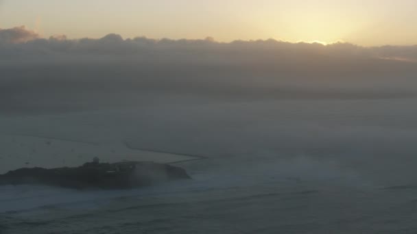 美国加利福尼亚小牛日出时的海景 — 图库视频影像