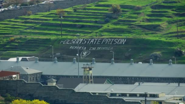 Vista aérea Prisão de Folsom Presos encarcerados EUA — Vídeo de Stock