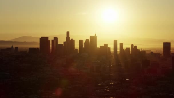 Westlake Los Angeles 'ın finans bölgesi gökdelenli havacılık manzarası — Stok video