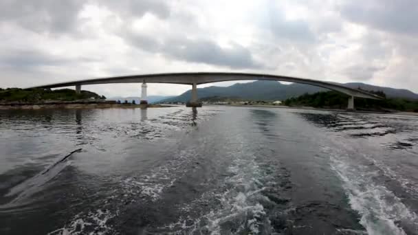 Kyle of Lochalsh Pont Skye et phare Écosse — Video