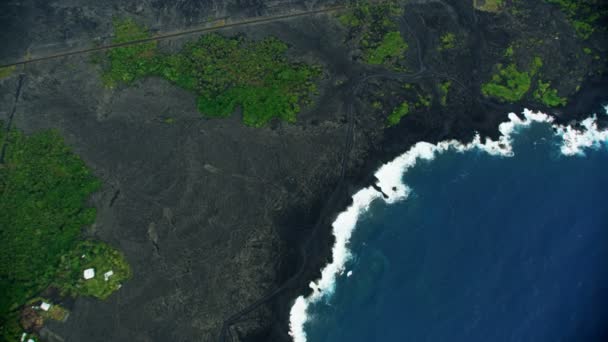 Vista aérea aérea Kapoho Bay lava rock lava — Vídeo de Stock