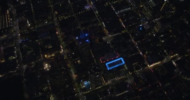 มุมมองทางอากาศในเวลากลางคืน เมลเบิร์นซิตี้ส่องแสงถนน — วีดีโอสต็อก