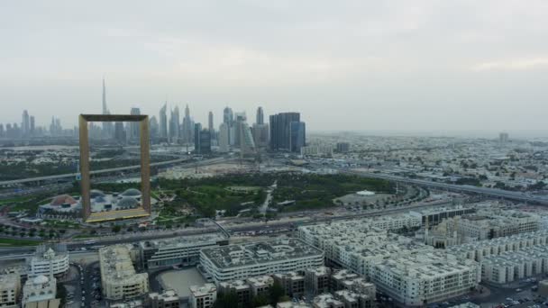 Vista aerea di riferimento Dubai Frame Zabeel Park Emirati Arabi Uniti — Video Stock