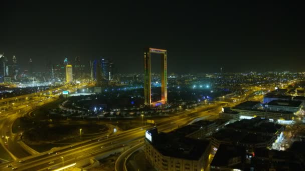 Vista aerea illuminata Dubai Frame Zabeel Park Emirati Arabi Uniti — Video Stock