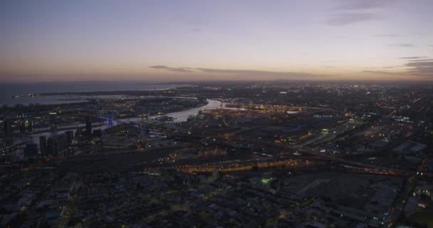 Luchtfoto Citylink tolweg avondverlichting Melbourne — Stockvideo