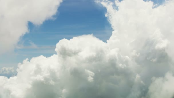 Повітряний вид з візерунком хмарне небо природне світло — стокове відео