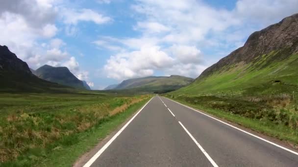 POV drive A82 carretera Glencoe montañas Escocia Reino Unido — Vídeo de stock