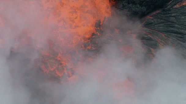 空中景观地球的力量自然释放愤怒的熔岩 — 图库视频影像