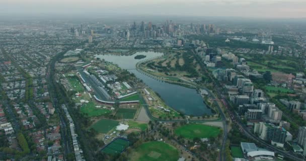Pemandangan udara Melbourne Grand Prix Circuit Albert Park — Stok Video