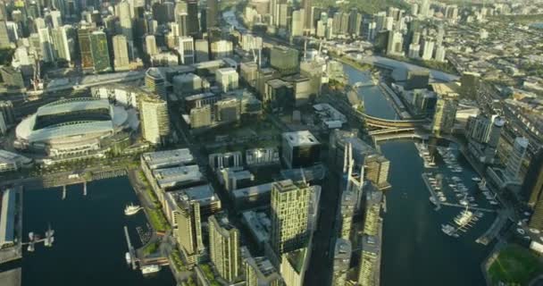 Vista aerea sul tramonto Melbourne Cityscape Marvel Stadium Docklands — Video Stock