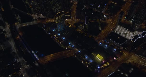 มุมมองทางอากาศในเวลากลางคืน Crown Casino Melbourne CBD — วีดีโอสต็อก