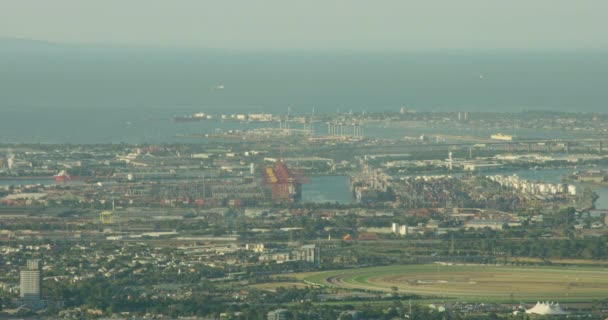 Vista aérea Flemington para Port Phillip Bay Melbourne — Vídeo de Stock
