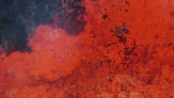 Emissões aéreas de gases tóxicos vulcão ativo — Vídeo de Stock