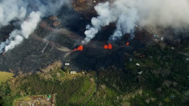 Aerial of volcanic lava destroying landscape Kilauea Hawaii — Stock Video