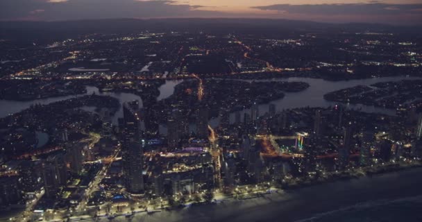 Vue Aérienne Illuminée Surfeurs Paradise skyscraper Gold coast — Video