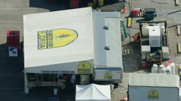 佛罗里达空中景观救灾帐篷临时单元 — 图库视频影像