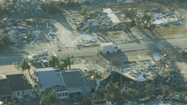 佛罗里达 2018年11月 美国佛罗里达州墨西哥湾紧急公用事业服务人员的空中观察 — 图库视频影像