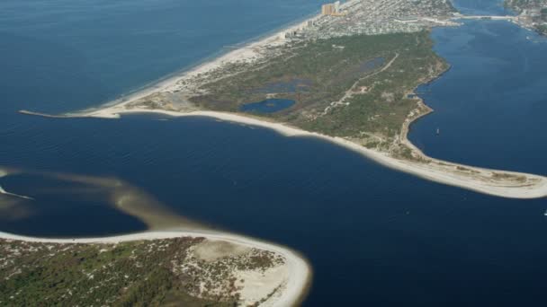 Costa aérea Lower Grand Lagoon playa de vacaciones Florida — Vídeos de Stock