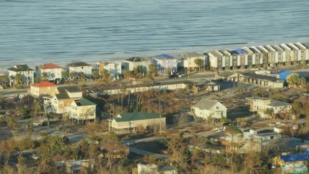 Αεροφωτογραφία της καταστροφής τυφώνα στην παραλία του Μεξικού Φλόριντα — Αρχείο Βίντεο