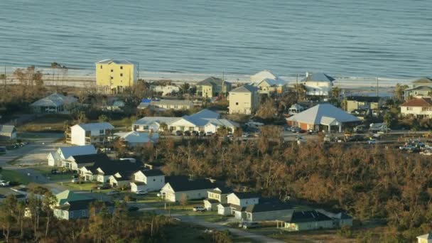 Vista aerea tetti danneggiati uragano Michael danni Florida — Video Stock