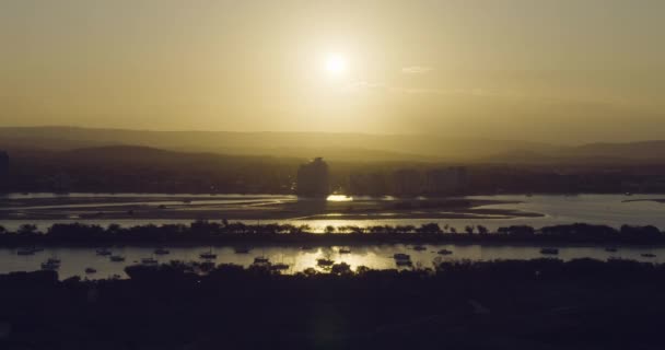 Luftaufnahme Sonnenuntergang Strand Küste Goldküste Queensland — Stockvideo