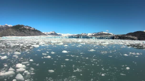 Ghiaccio dell'Alaska sintomo del cambiamento climatico ambientale — Video Stock