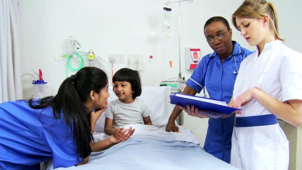 Asian Indian Female Child Patient Nursing Staff — Stock Video